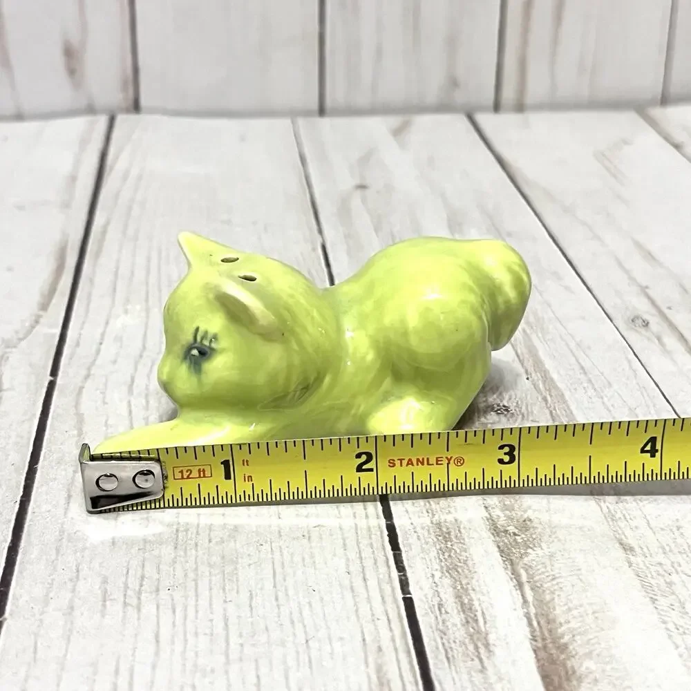 Vintage Kitsch Kitten Yellow Green Retro Prowling Cat Salt Shaker MCM Figurine